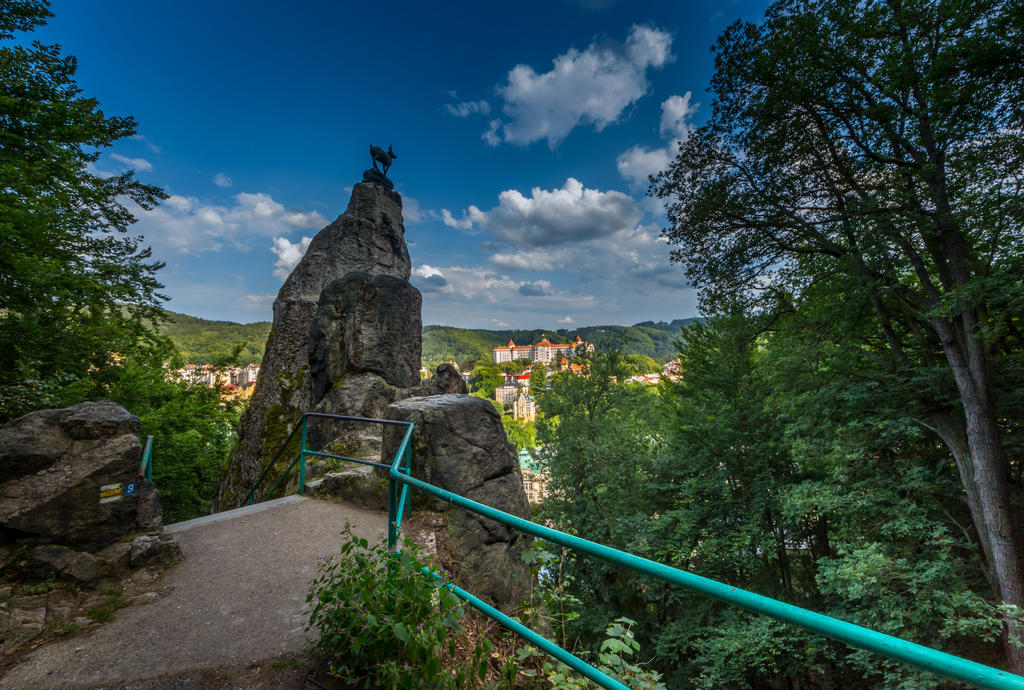 Apartmany Becherplatz Карлові Вари Екстер'єр фото